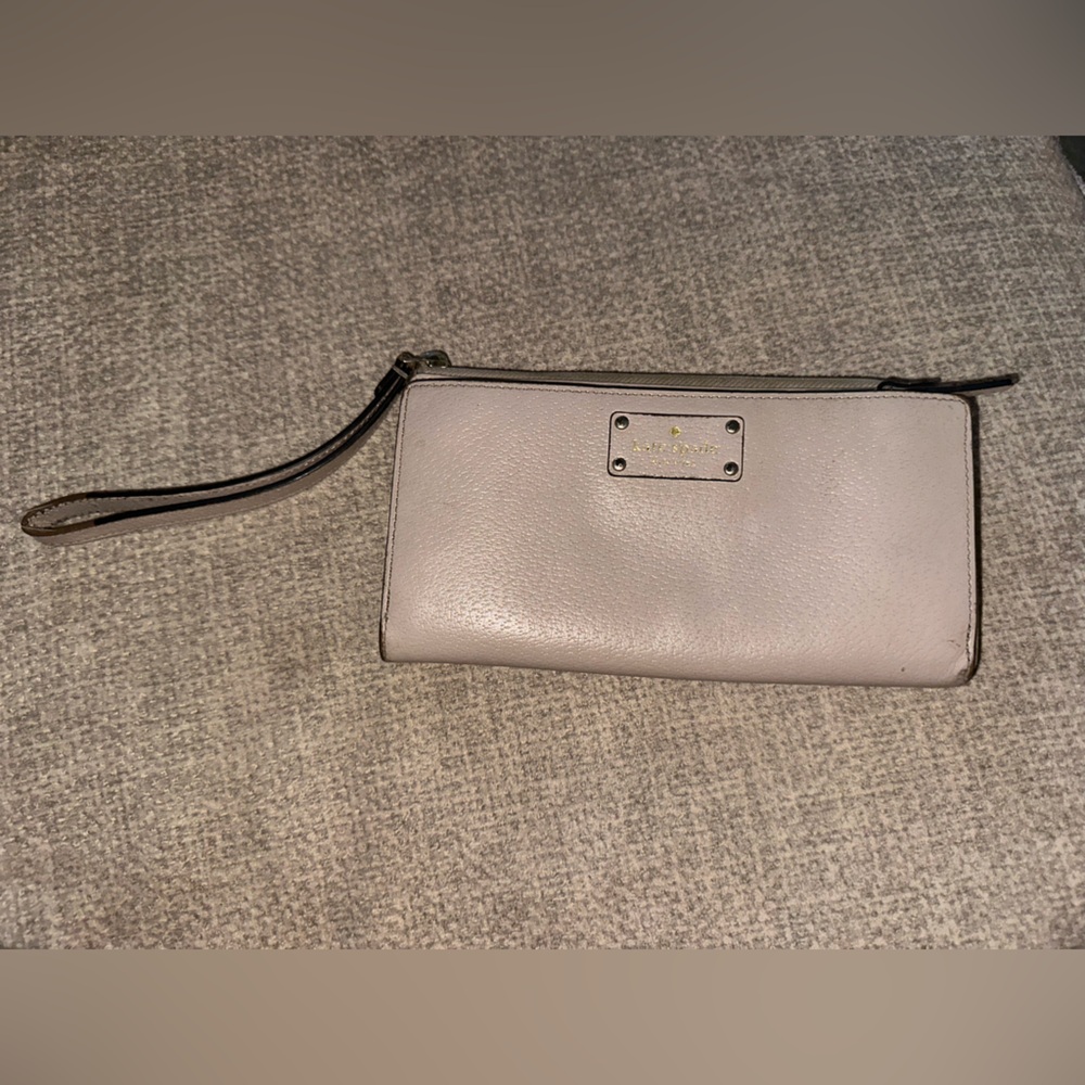 Kate Spade Grove Street Anita Wristlet Wallet Grey